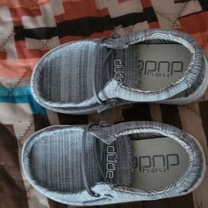 Sz7 toddler Hey dude shoes